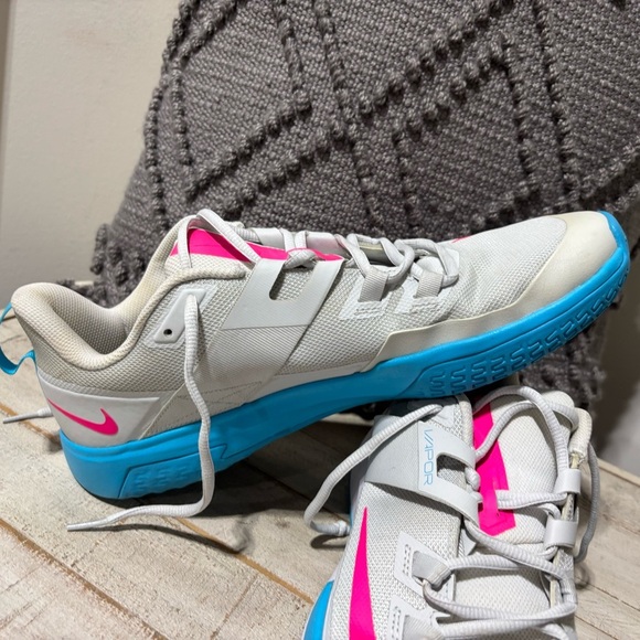 Men’s Nike Court Vapor Lite Tennis Shoes- Sz 12 - Picture 2 of 6